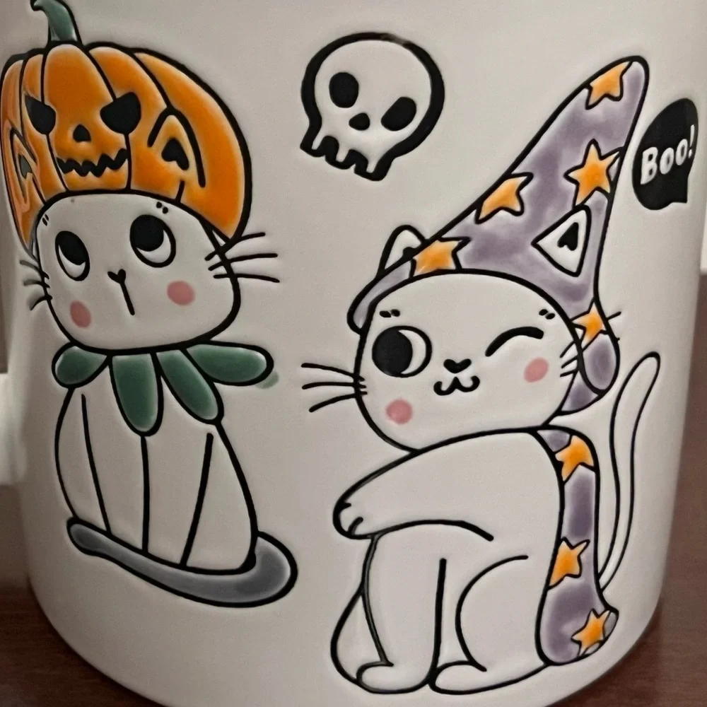 Mug 18 oz Cats Spooky pumpkin witch mug Halloween purple interior NWOT